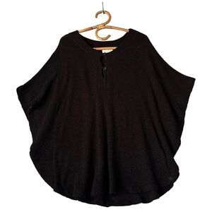 Velvet by Graham & Spencer | Black Knit Poncho Pullover Sweater Size S
